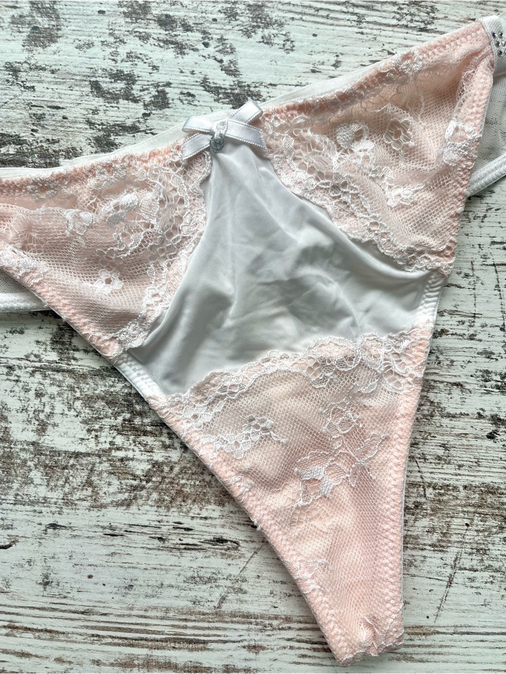 Victoria's Secret Pink and White Lace Bikini Panty Small